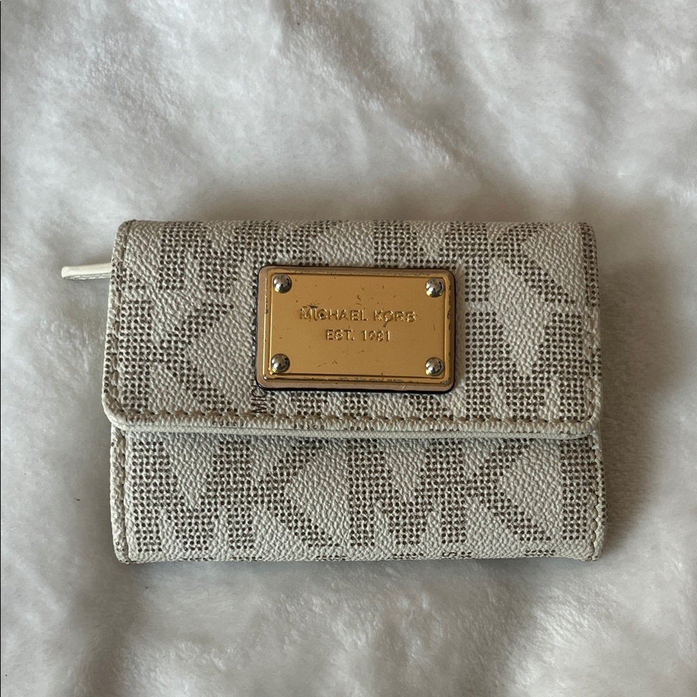 MICHAEL Michael Kors Cream Logo Compact Wallet with Gold Plaque